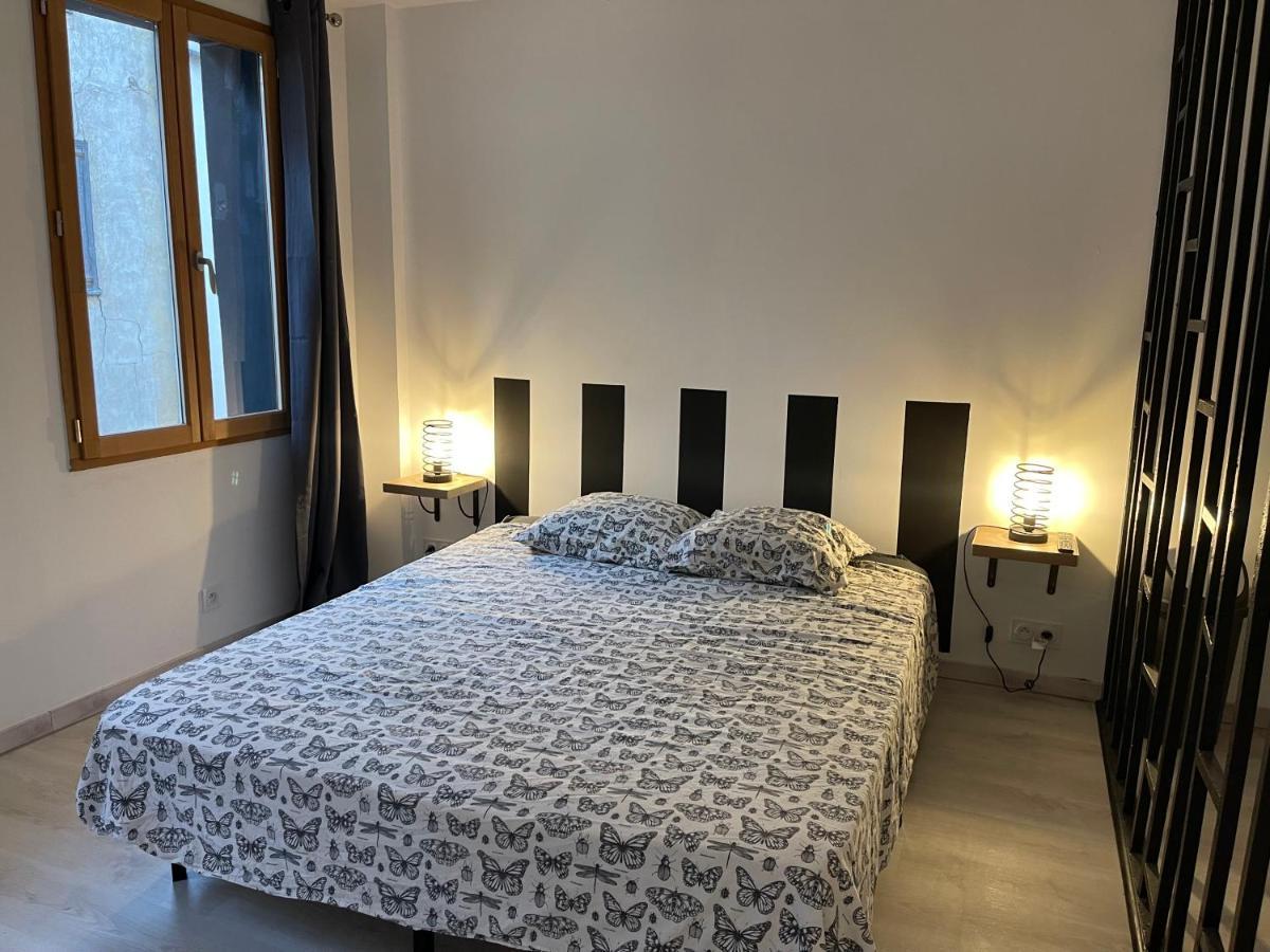 Appart Otel 2 Espalion Zewnętrze zdjęcie